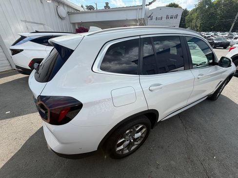 Used 2023 BMW X3 xDrive30i w/ Premium Package AWD/4WD image 5