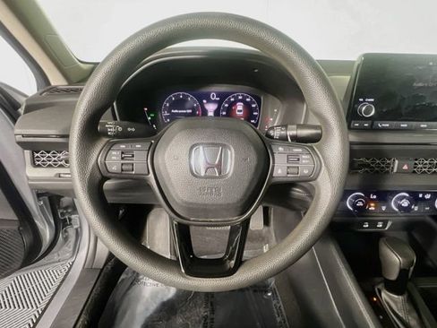 Used 2023 Honda Accord LX image 16