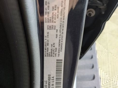 Used 2021 RAM 1500 Laramie AWD/4WD image 32