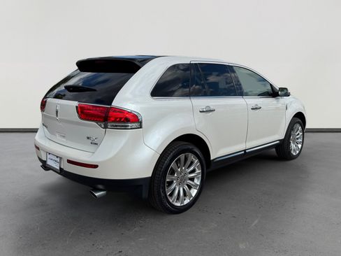 Used 2014 Lincoln MKX Base w/ Equipment Group 102A image 5