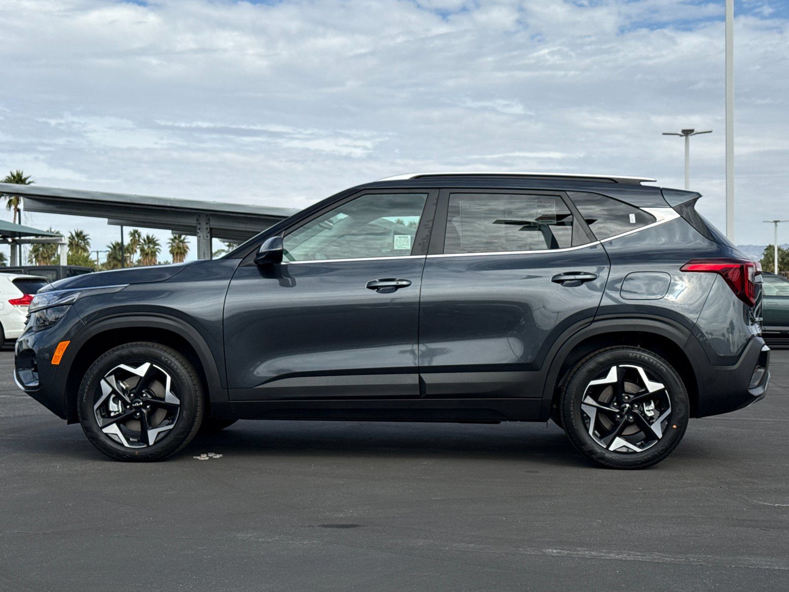 Used 2026 Kia Seltos EX AWD/4WD image 6