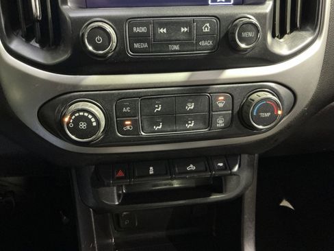 Used 2017 Chevrolet Colorado LT w/ Redline Special Edition image 28