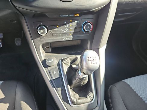Used 2018 Ford Focus ST FWD image 23