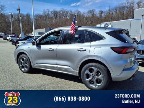 Certified 2024 Ford Escape ST-Line image 5