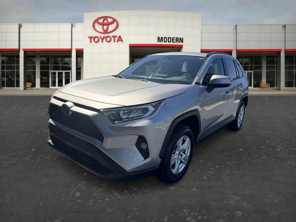 Certified 2021 Toyota RAV4 XLE w/ Convenience Package FWD image 1
