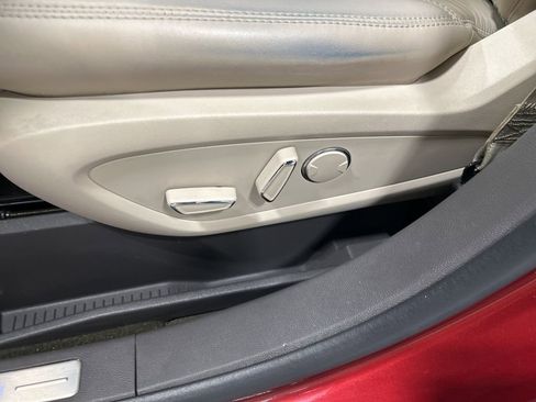 Certified 2019 Lincoln Nautilus Reserve image 10