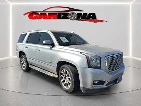 Used 2017 GMC Yukon Denali AWD/4WD image 2