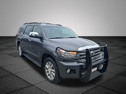 Used 2015 Toyota Sequoia Limited image 10