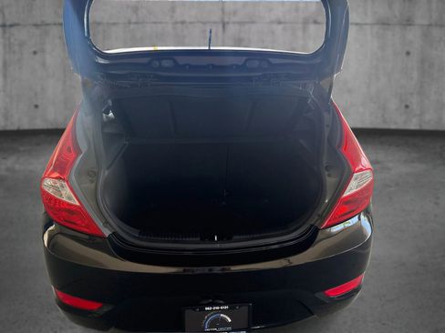 Used 2014 Hyundai Accent GS FWD image 13