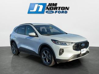 Used 2025 Ford Escape ST-Line Select video 1