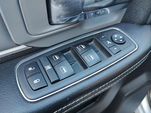 Used 2018 RAM 2500 Power Wagon w/ Luxury Group image 15