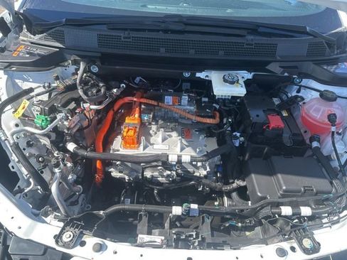 New 2026 Chevrolet Equinox EV LT image 35