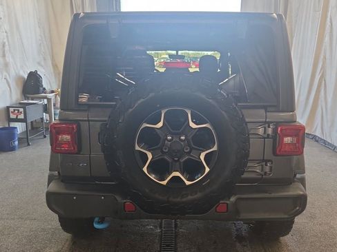 Used 2023 Jeep Wrangler Unlimited Rubicon 4xe image 4