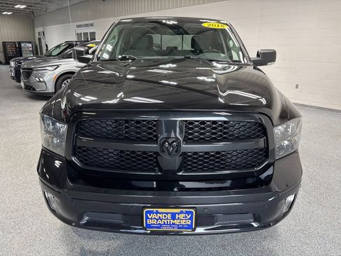 Used 2018 RAM 1500 Big Horn AWD/4WD image 2