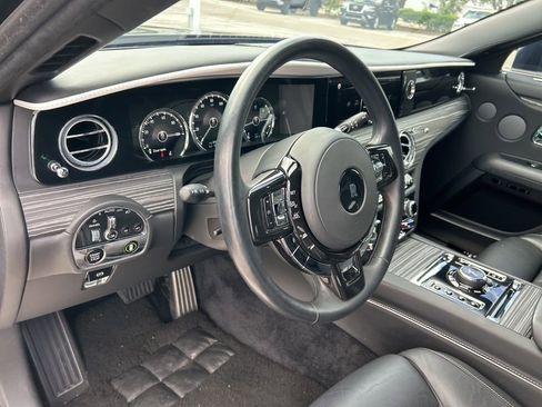 Used 2023 Rolls-Royce Ghost AWD/4WD image 24