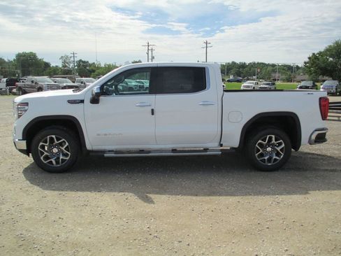 New 2026 GMC Sierra 1500 SLT w/ SLT Premium Plus Package AWD/4WD image 9