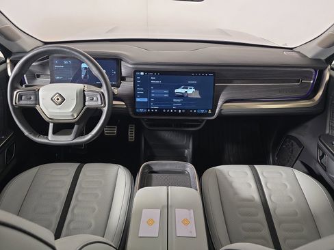Used 2024 Rivian R1S Adventure AWD/4WD image 27