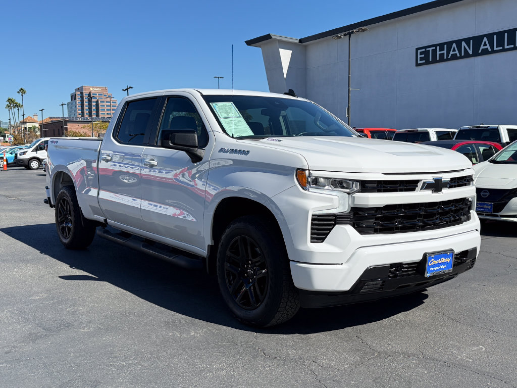Used 2026 Chevrolet Silverado 1500 RST w/ RST Select Package AWD/4WD image 5