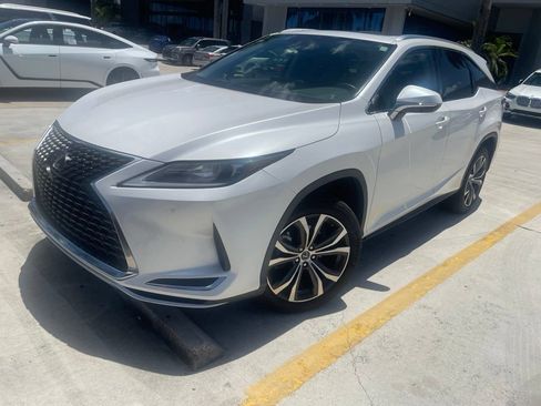 Used 2021 Lexus RX 350L FWD w/ Premium Package image 6