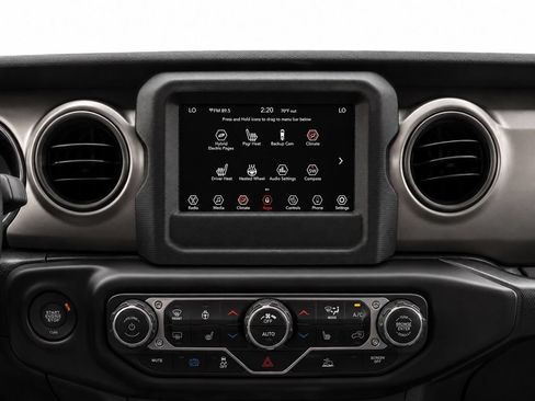 Used 2023 Jeep Wrangler Unlimited w/ Cold Weather Group AWD/4WD image 20