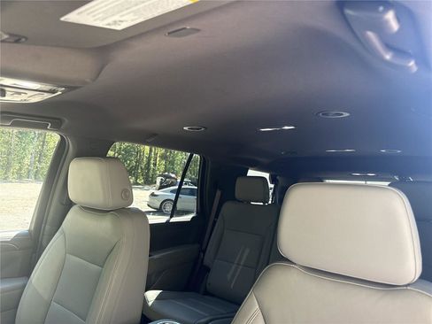 Used 2024 Chevrolet Tahoe LT image 21