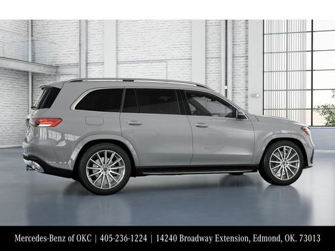 New 2026 Mercedes-Benz GLS 580 4MATIC image 18