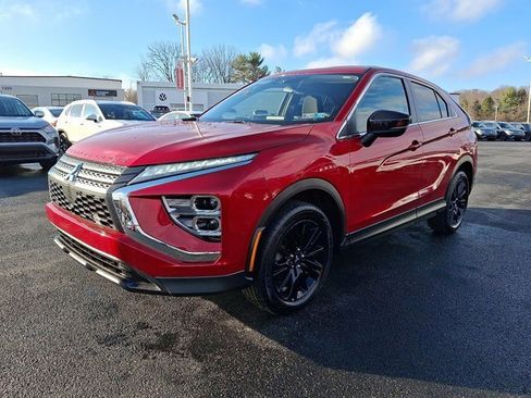Used 2023 Mitsubishi Eclipse Cross LE image 4