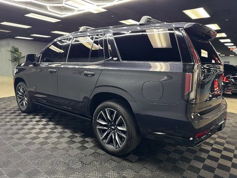 Used 2022 Cadillac Escalade Sport Platinum w/ Heavy-Duty Trailer Package image 8