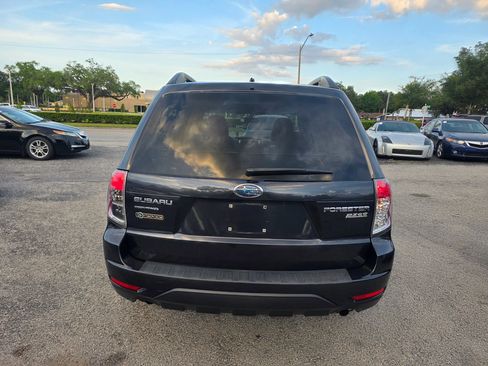 Used 2010 Subaru Forester 2.5X Premium w/ Popular Equipment Group 3A AWD/4WD image 6