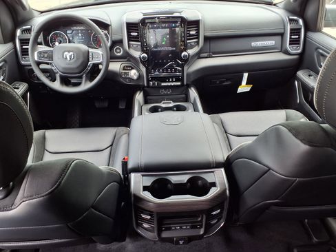 New 2026 RAM 1500 Laramie AWD/4WD image 8