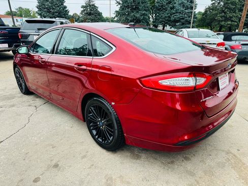 Used 2015 Ford Fusion SE w/ Equipment Group 202A FWD image 5