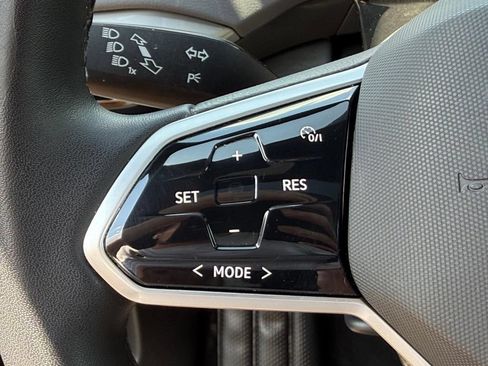 Used 2023 Volkswagen ID.4 Pro S AWD/4WD image 15