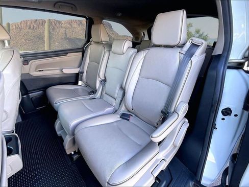 Used 2022 Honda Odyssey Elite image 26