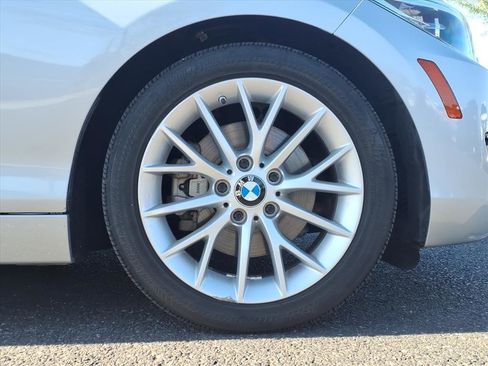 Used 2016 BMW 228i Convertible image 9