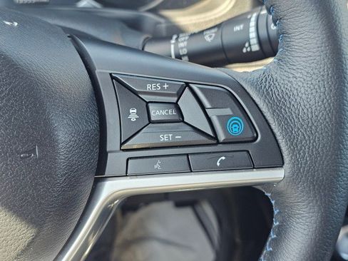 Certified 2025 Nissan Leaf SV Plus FWD image 32
