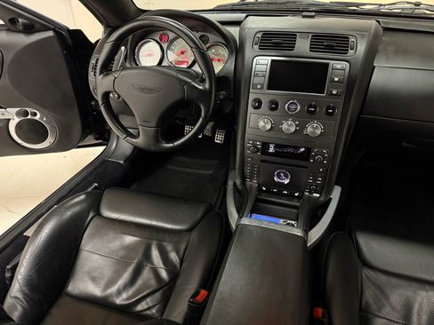 Used 2006 Aston Martin Vanquish S image 14