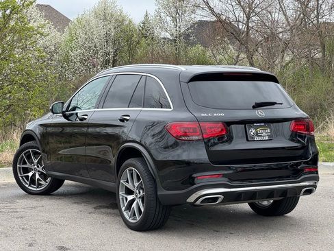 Used 2022 Mercedes-Benz GLC 300 4MATIC image 4