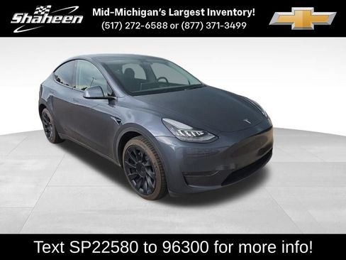 Used 2023 Tesla Model Y Long Range AWD/4WD image 1