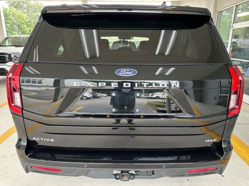 Certified 2025 Ford Expedition Max Active RWD image 10