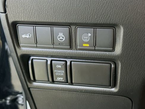 Used 2023 Nissan Armada SL w/ Captain's Chairs Package AWD/4WD image 27