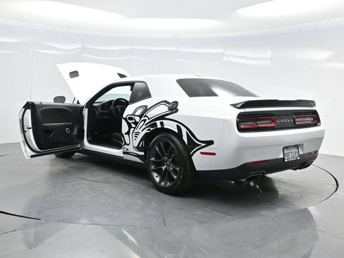 Used 2022 Dodge Challenger R/T Scat Pack w/ Driver Convenience Group RWD image 47