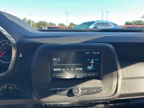 Used 2018 Chevrolet Camaro LT w/ RS Package image 17