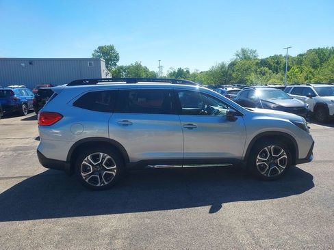 Certified 2025 Subaru Ascent Limited AWD/4WD image 10