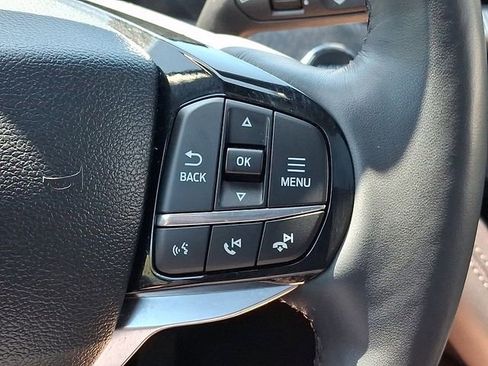 Used 2025 Ford Explorer Platinum w/ LUX Leather Package AWD/4WD image 25