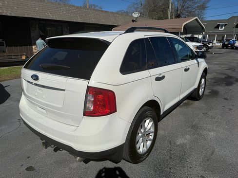 Used 2013 Ford Edge SE image 4