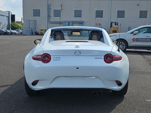 Used 2024 MAZDA MX-5 Miata RF Grand Touring RWD image 5