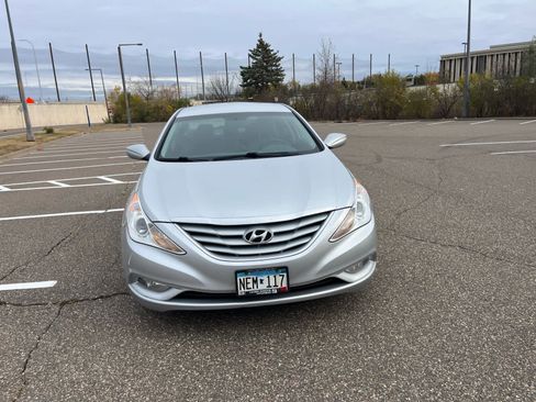Used 2013 Hyundai Sonata GLS w/ Popular Equipment Pkg image 2