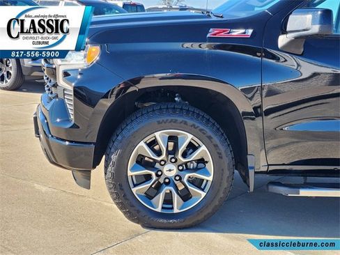 Used 2024 Chevrolet Silverado 1500 RST w/ Convenience Package II image 11