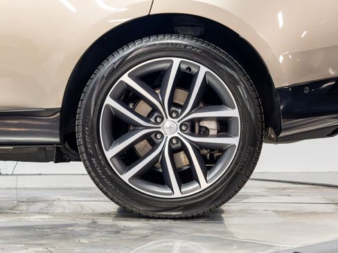 Used 2025 Land Rover Range Rover SE AWD/4WD image 46