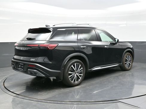 Used 2025 INFINITI QX60 Sensory image 7